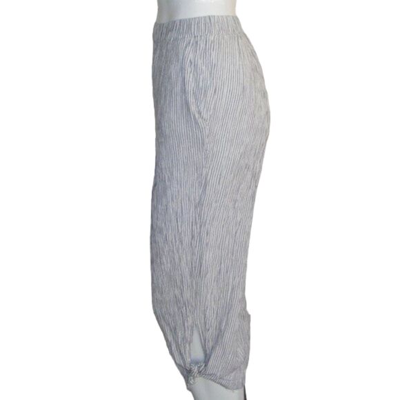 FRESH PRODUCE Capri Pants, M, Striped, Elastic Waist, Pockets - Picture 7 of 11